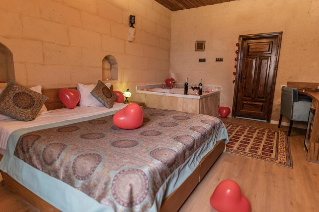 אוצ'יסר La Casa Cave Hotel מראה חיצוני תמונה