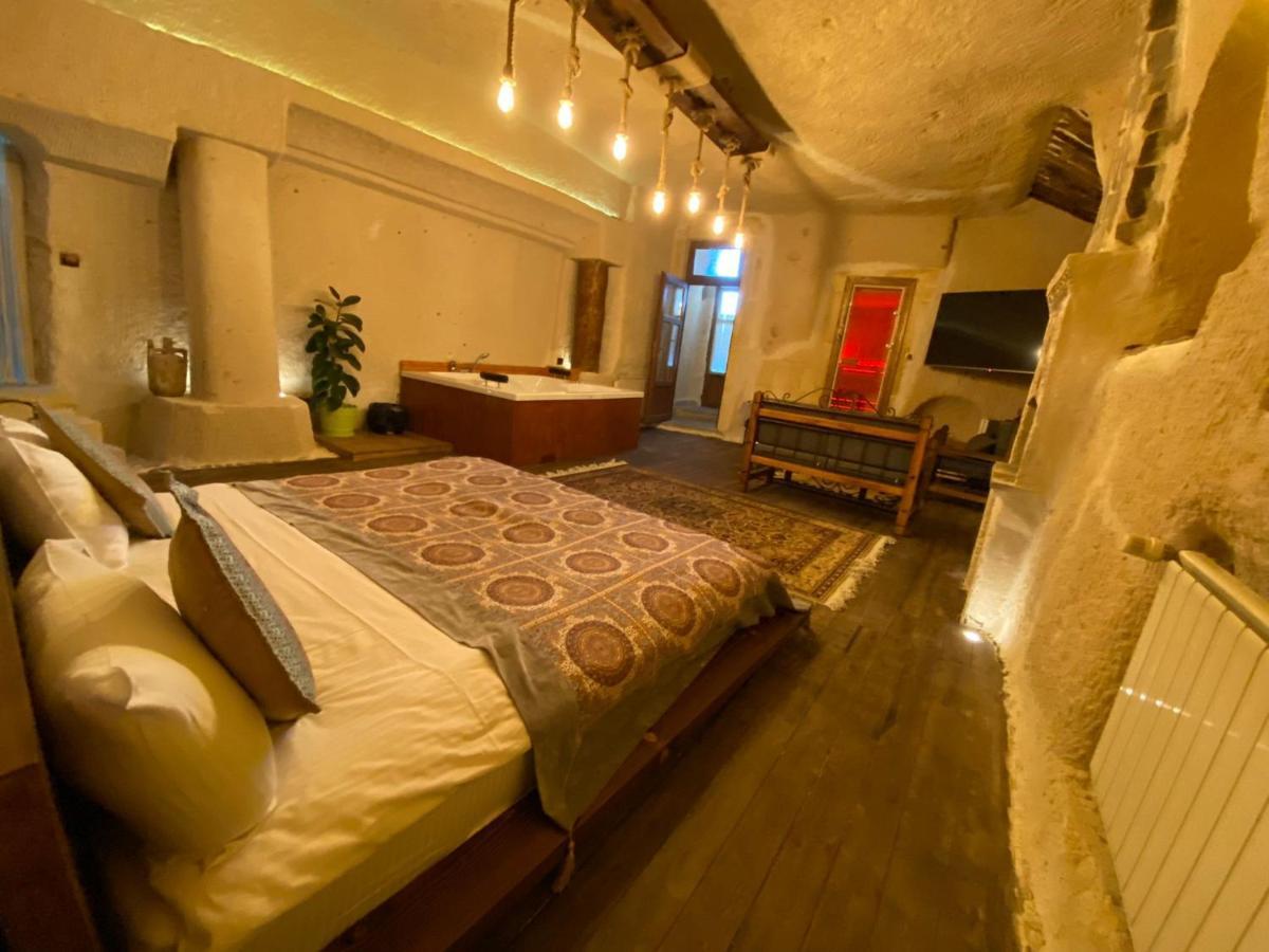 אוצ'יסר La Casa Cave Hotel מראה חיצוני תמונה