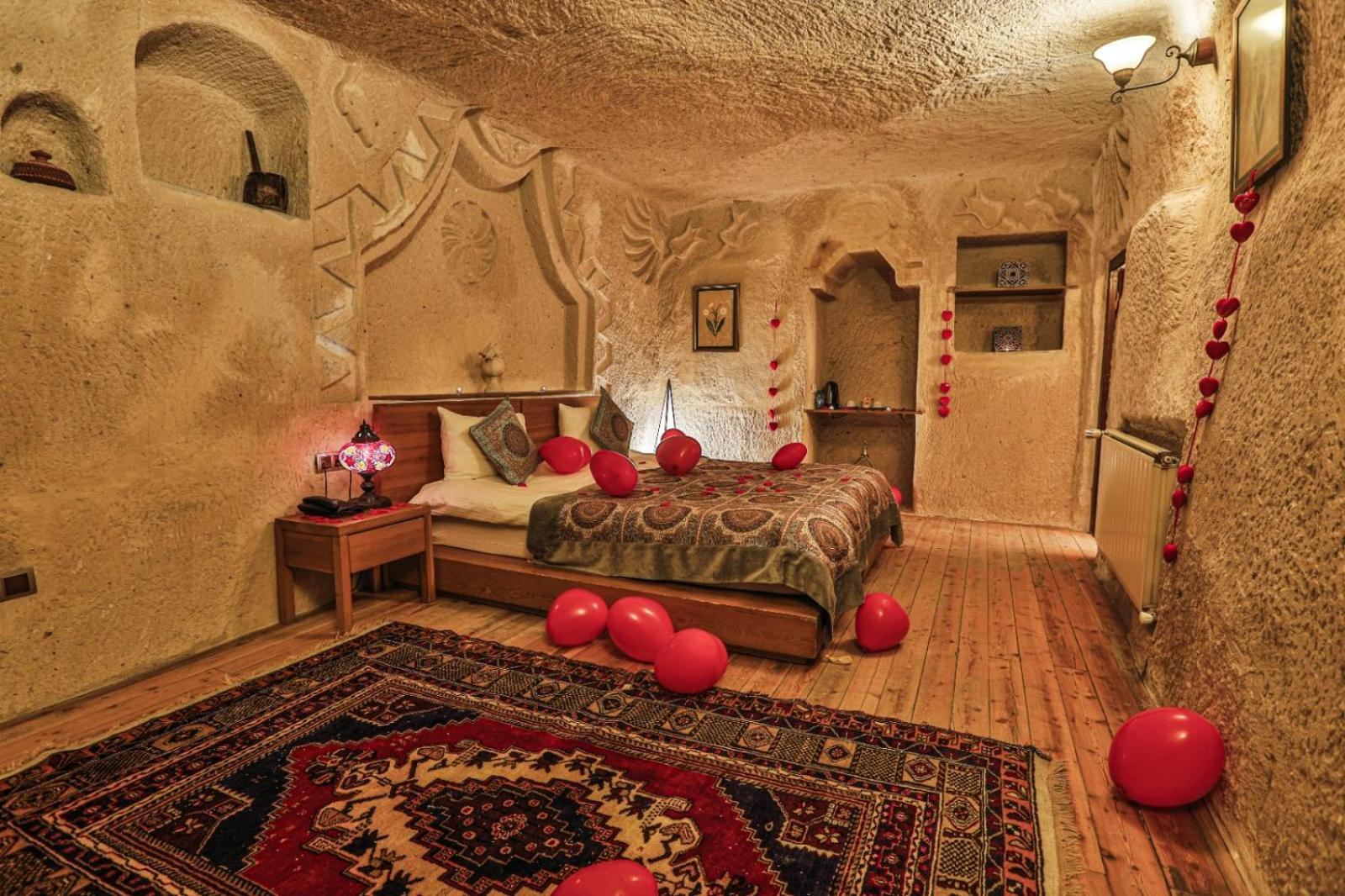 אוצ'יסר La Casa Cave Hotel מראה חיצוני תמונה
