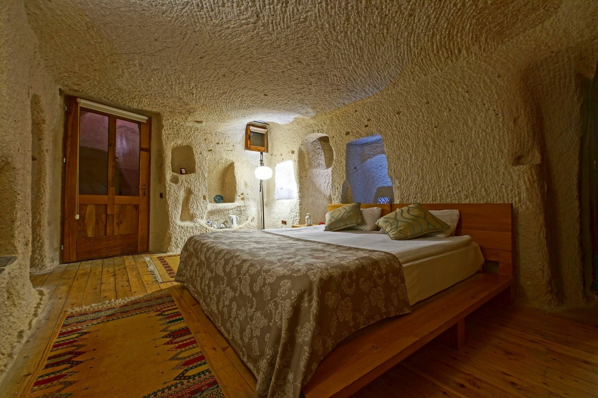 אוצ'יסר La Casa Cave Hotel מראה חיצוני תמונה